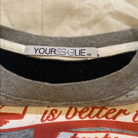 Your Eyes Lie sweatshirt - Picture 5 of 5